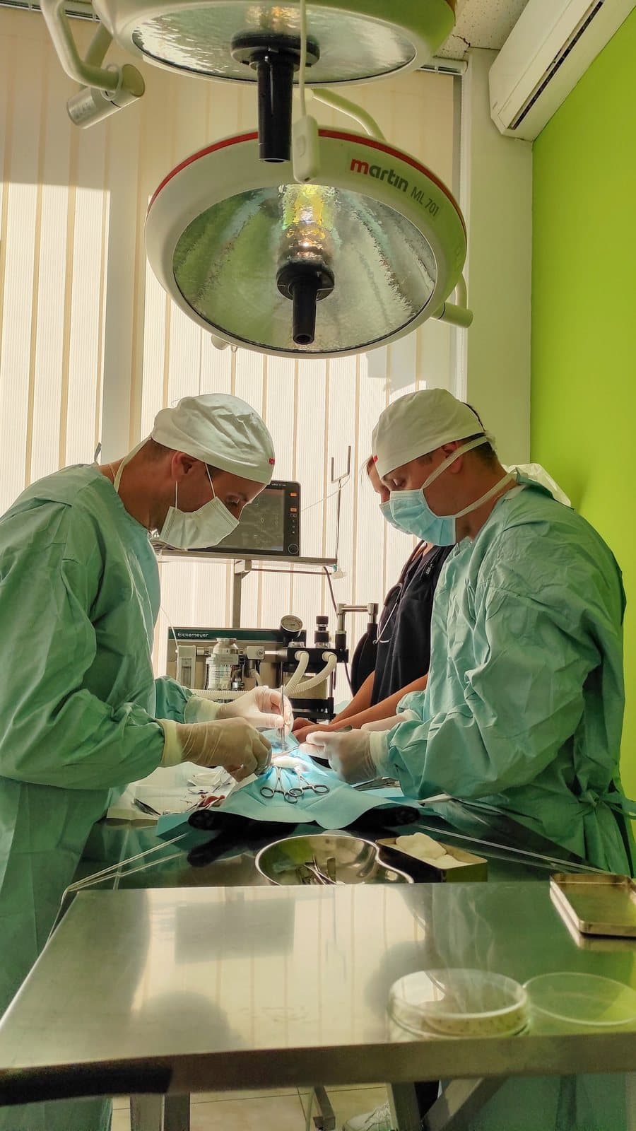 Hirurški zahvat u operacionoj sali